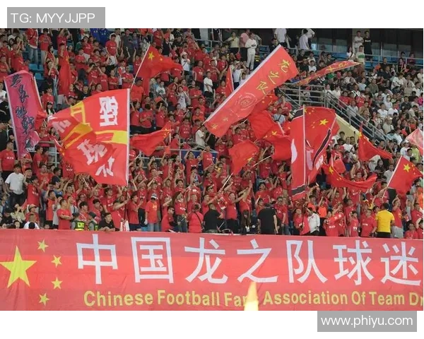 中日足球明星对比分析:谁能在亚洲足球舞台上更胜一筹 中日足球明星对比分析:谁能在亚洲足球舞台上更胜一筹