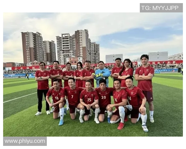 卷发足球明星大揭秘谁是绿茵场上的卷毛王者