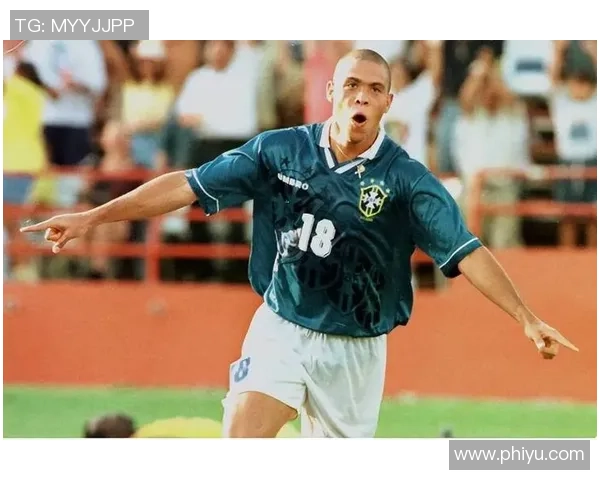 叫鹏的足球明星名字揭秘他们在绿茵场上的传奇故事与成就